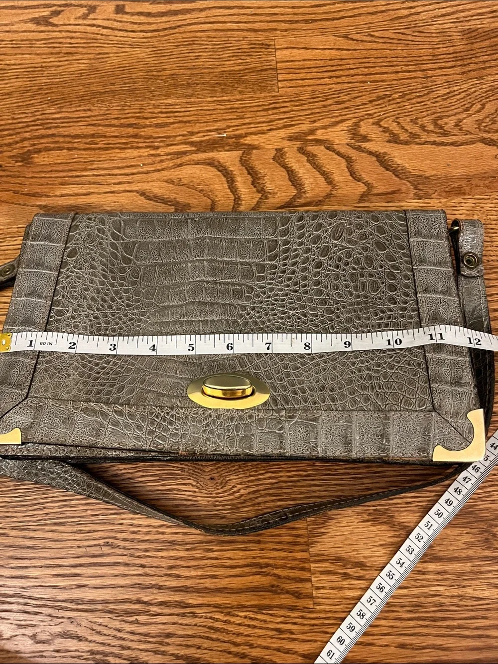Croc-Embossed Gray Leather Shoulder Bag with Turn-Lock